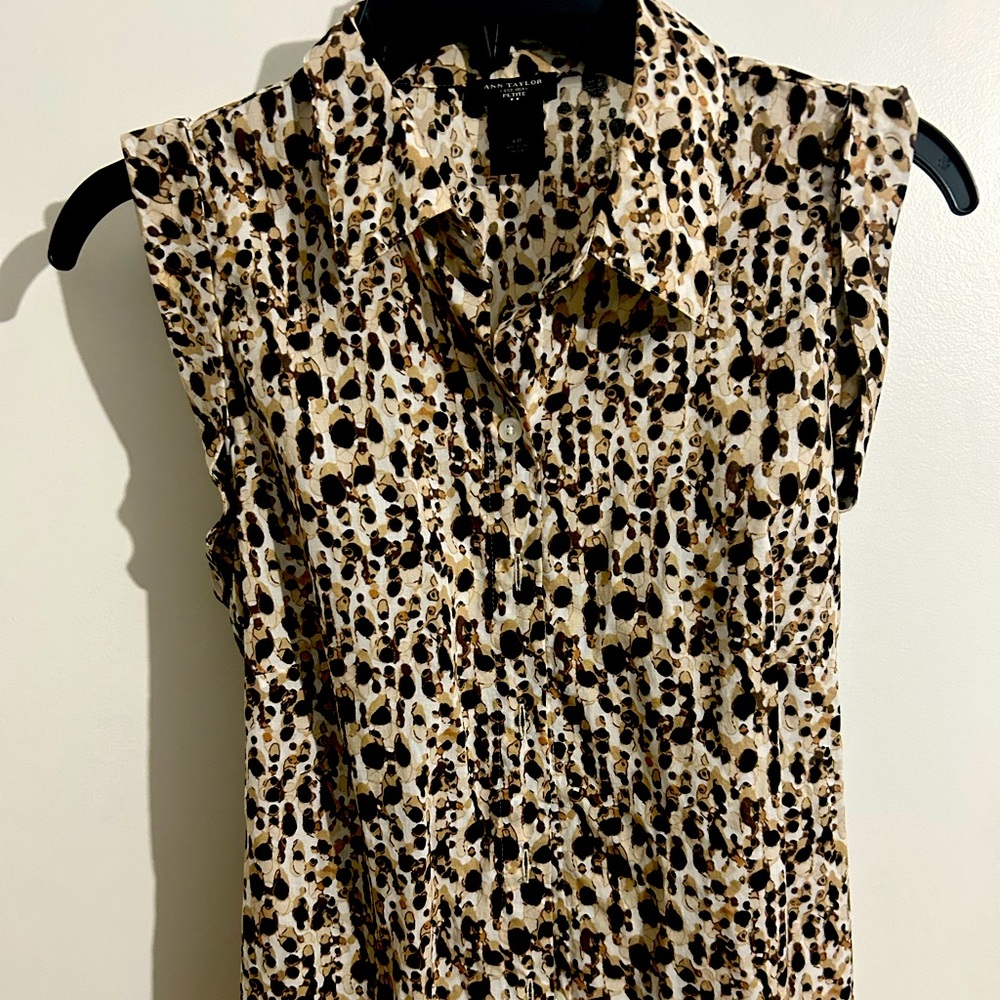 Ann Taylor Sleeveless top
